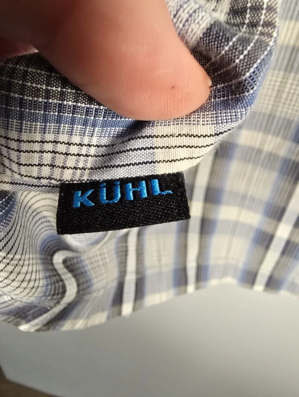 Kuhl Men’s Grey Plaid Short Sleeve Button Down Shirt Cotton Poly Casual Shirt M